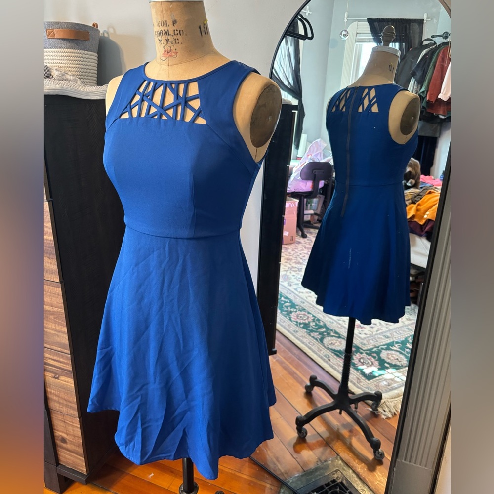 YA Los Angeles blue lattice dress